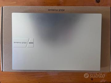 Laptop ASUS VivoBook