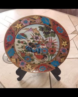 Coppia di piatti decorativi giapponesi con support