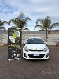 Kia Rio 1.1 diesel 5p. Navigazione