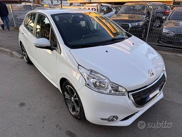 Peugeot 208 1.4 HDi 68 CV 5 p neopaten garanzia 12