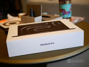 MacBook Pro 14 M4 16GB 512GB, 100% batt Apple Care