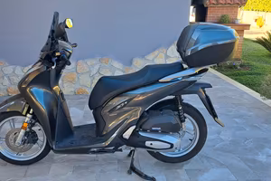 Scooter SH150