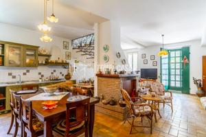 Villa Esclusiva con terreno