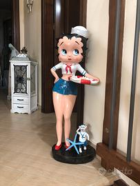 Statua