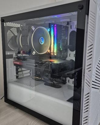 PC Fisso assemblato per giocare in 2K