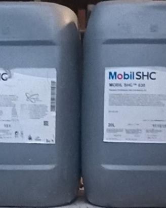 2 taniche Mobil SHC 630 ISO VG 220