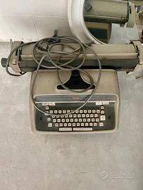 IBM Executive (Elettrica) e Olivetti Linea 98