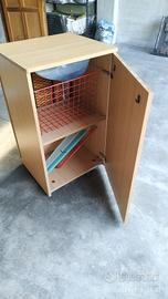 Mobiletto asse da stiro
