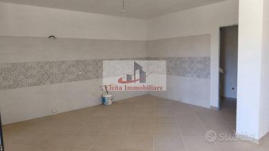 Appartamento di 150 m² con 5 locali e box auto a V