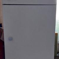 Mobiletto da bagno o da cucina