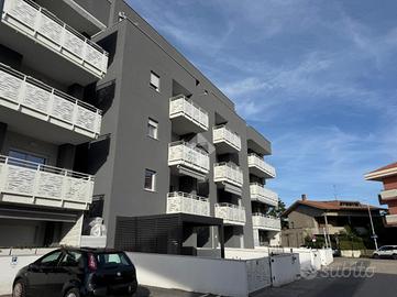 3 LOCALI A ALBA ADRIATICA