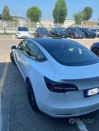 Tesla Model 3 Performance – Subentro Leasing