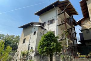 CASA SEMINDIPENDENTE A MEZZANA MORTIGLIENGO