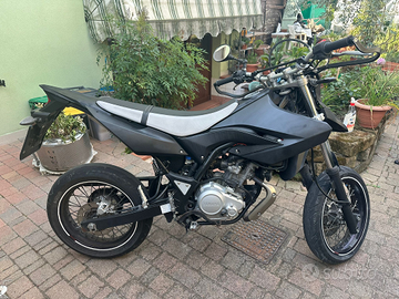 Motard Yamaha wr125x