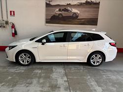 TOYOTA Corolla Touring Sports 1.8 Hybrid Busines