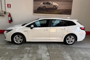 TOYOTA Corolla Touring Sports 1.8 Hybrid Busines