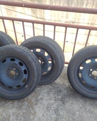 Gomme invernali e Cerchi in ferro Seat