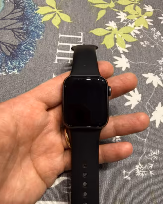 Apple Watch serie 4 con cassa da 40mm