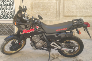 Honda NX 650 Dominator 1988