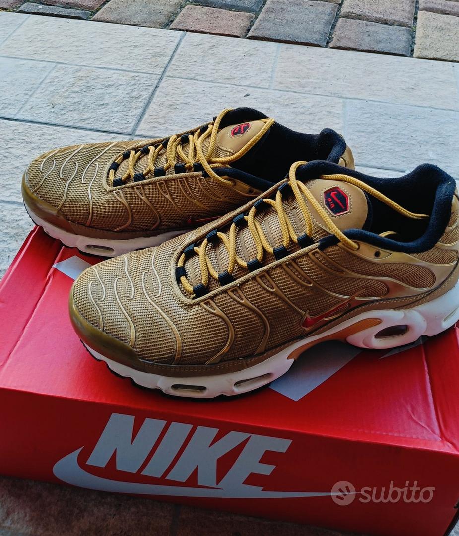 Nike Air Max TN Plus Oro tg41 Abbigliamento e Accessori In vendita a Udine