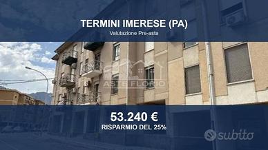 Immobile in asta di 118 m² con più di 5 locali a T