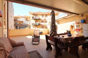 Appartamento con terrazzo