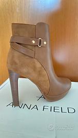 Stivaletti Anna Field