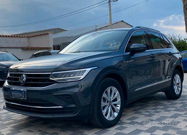Volkswagen Tiguan Life 2.0 TDI 150CV DSG