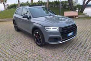Audi Q5 S line Plus competition tetto apribile 
