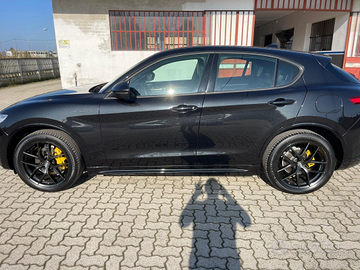 Alfa romeo Stelvio Q4