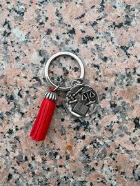 Portachiavi a tema giustizia