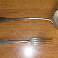 Mestolo e forchetta in ottone - da collezione