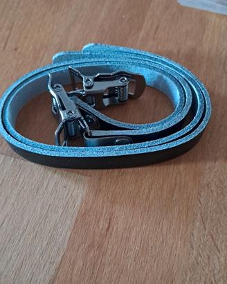 coppia fibbia nera per pedali a gabbietta