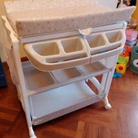 Fasciatoio con vaschetta