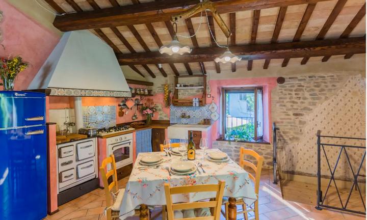 Appartamento indipendente ammobiliato