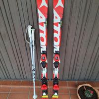 Sci Atomic bambino 140cm rossi con bastoncini