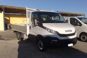 Iveco Daily 35s14 2.3hpt CASSONE FISSO - 2019