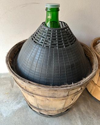 Set 2 damigiane per vino