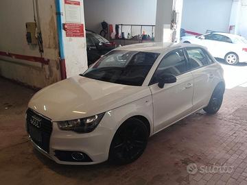 Audi A1 SPB 1.6 TDI 105 CV Attraction - MOTORE DA 