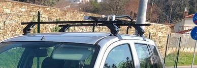 portapacchi con attacchi Mazda e due portabici 