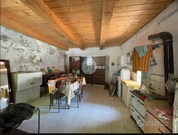 Baita/Chalet indipendente con 1000mq terreno - Rub