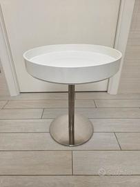 Tavolino rotondo con vassoio