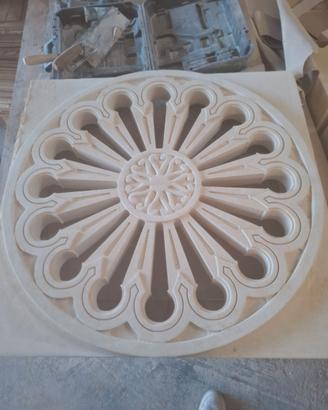 Rosoni in pietra leccese per illuminazione e arred