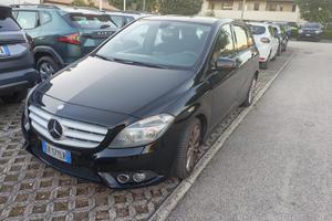 MERCEDES BENZ CLASSE B MOTORE BMW