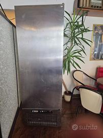 Colonna freezer negativa