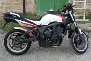 Yamaha FZ6  S2 incidentata 