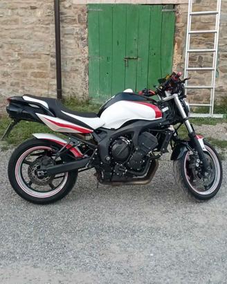 Yamaha FZ6  S2 incidentata 