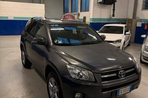 Toyota RAV 4 RAV4 2.2 D-4D 4WD Style