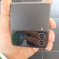Samsung Z Flip 4