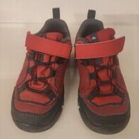 Scarpe da trekking con chiusura in velcro TG 28